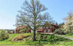 Awesome Home In Gusum With Sauna, Valdemarsvik